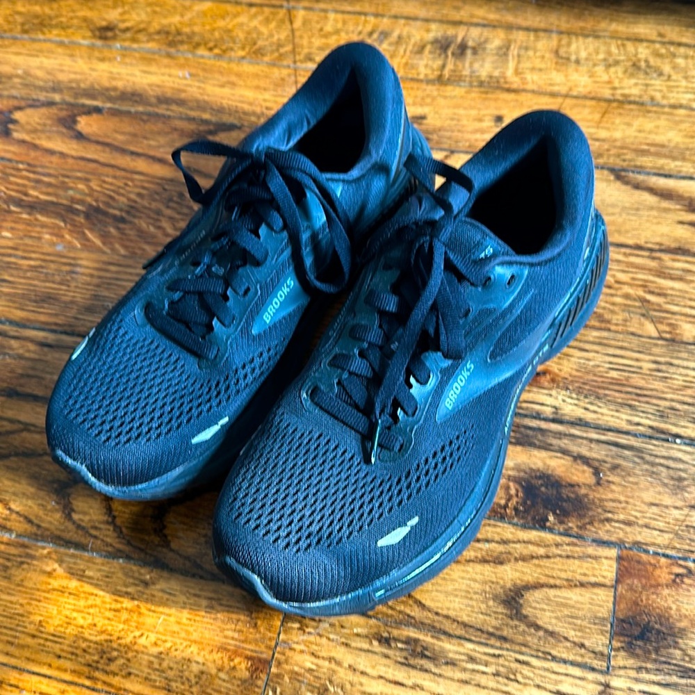 Black Brooks Adrenaline Sneaker Lace Up Running Walking Comfy Shoes Size 8 / 39
